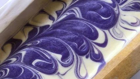 Kosmetische Pigmente und Glitzer für kaltgerührte Seifen