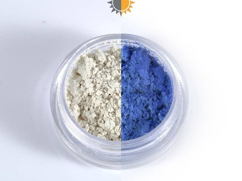 Blaues photochromes Pulver, sonnenlichtreaktiv, 1–10 μm – KT-PMC-14-BA - Kolortek