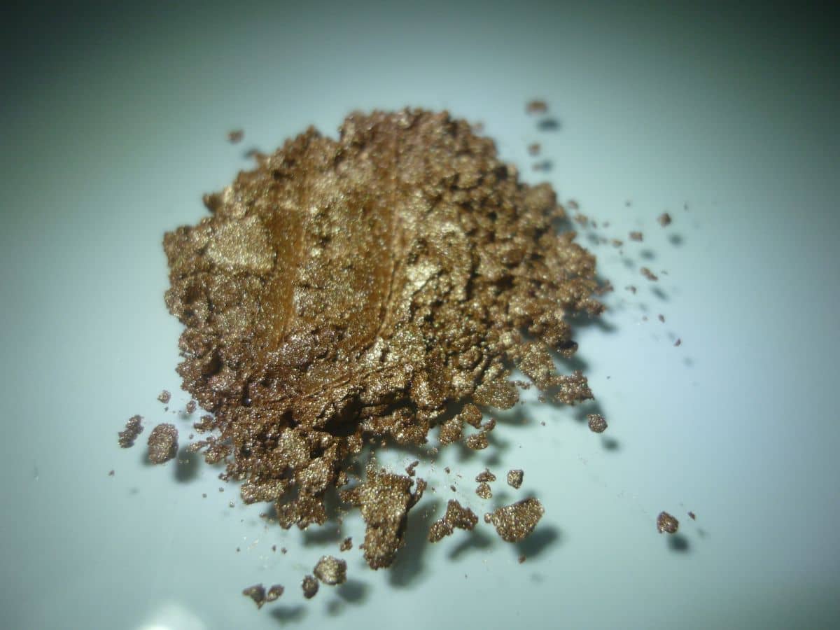 metallic mica powder