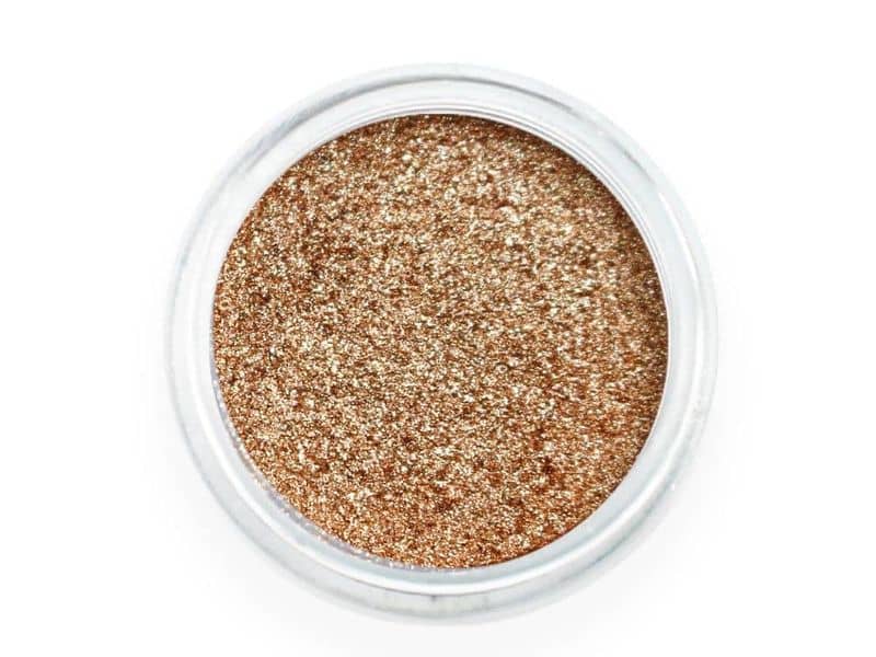 metallic luster dust