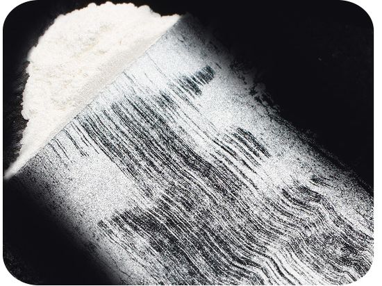 silver automotive effect pigment